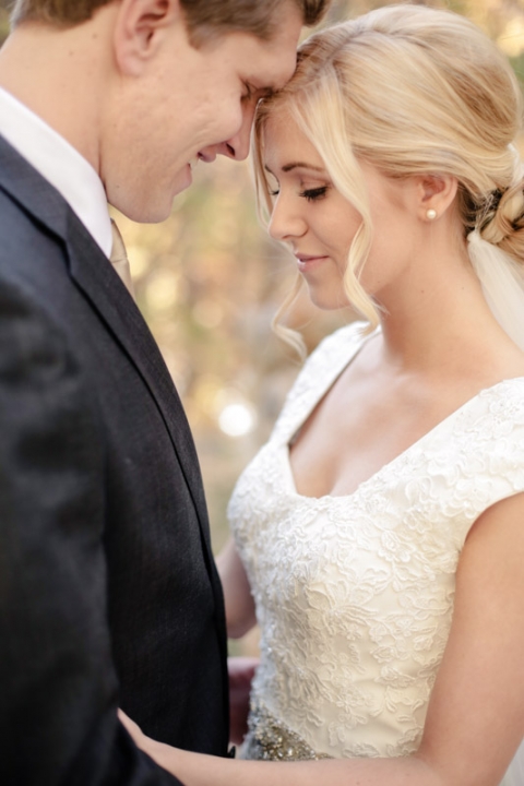 EK-Studios-Wedding-Photographer-SLC-Temple-wedding-fall-bridals017-Blog(pp_w480_h720)