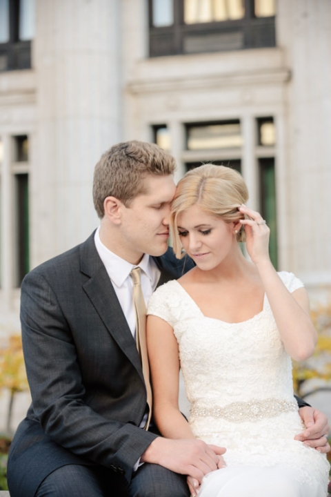 EK-Studios-Wedding-Photographer-SLC-Temple-wedding-fall-bridals040-Blog(pp_w480_h720)