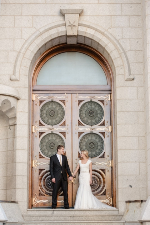 EK-Studios-Wedding-Photographer-SLC-Temple-wedding-fall-bridals048-Blog(pp_w480_h720)