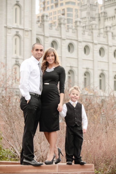 EK-Studios-Wedding-Photographer-Temple-Sealing-SLC001-Blog(pp_w480_h720)