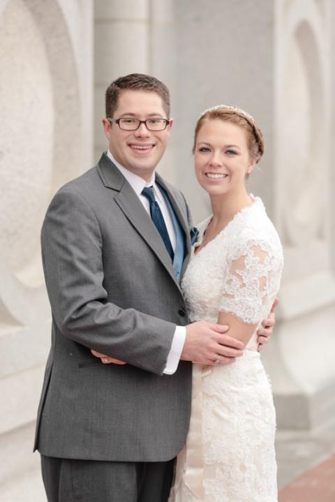 EK-Studios-Utah-Wedding-Photographers-SLC-Temple-winter-wedding-Woods-on-the-ninth-Reception014-Blog(pp_w480_h719)