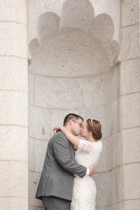 EK-Studios-Utah-Wedding-Photographers-SLC-Temple-winter-wedding-Woods-on-the-ninth-Reception021-Blog(pp_w480_h720)