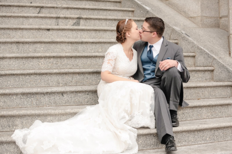 EK-Studios-Utah-Wedding-Photographers-SLC-Temple-winter-wedding-Woods-on-the-ninth-Reception023-Blog(pp_w768_h511)