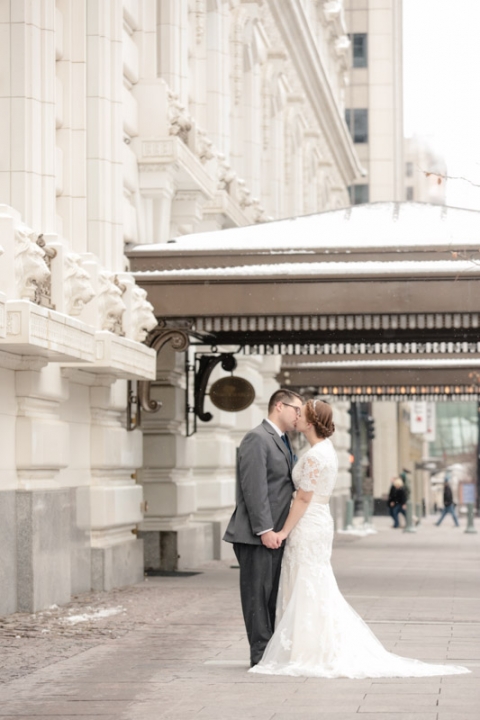 EK-Studios-Utah-Wedding-Photographers-SLC-Temple-winter-wedding-Woods-on-the-ninth-Reception028-Blog(pp_w480_h720)