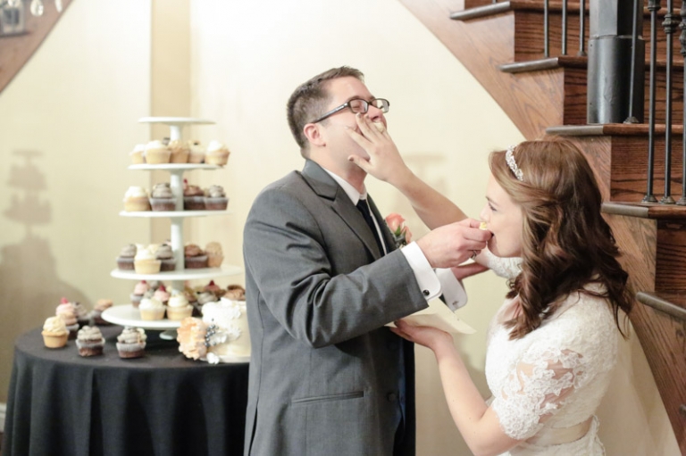 EK-Studios-Utah-Wedding-Photographers-SLC-Temple-winter-wedding-Woods-on-the-ninth-Reception059-Blog(pp_w768_h511)