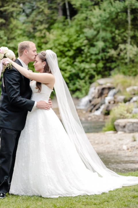 EK-Studios-Utah-Wedding-Photographers-Sundance-Wedding-Photographer-Summer028-Blog(pp_w480_h720)