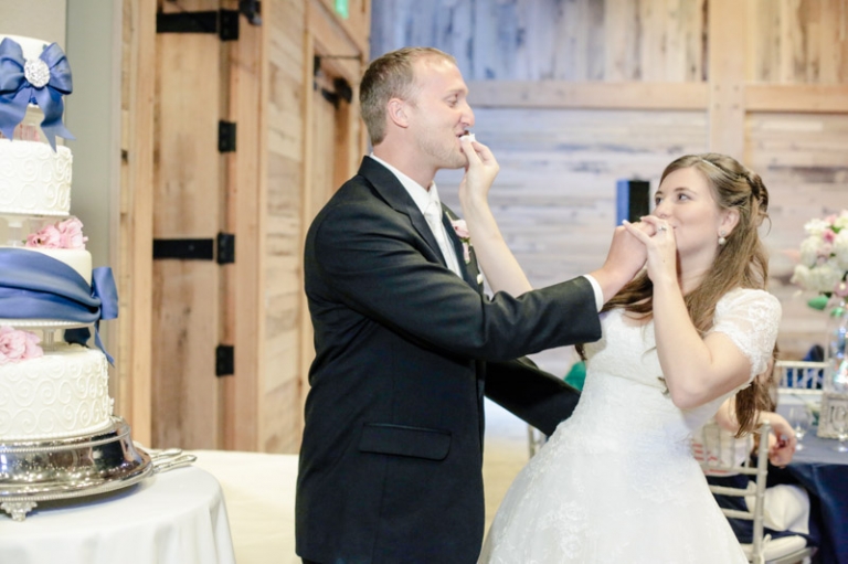 EK-Studios-Utah-Wedding-Photographers-Sundance-Wedding-Photographer-Summer066-Blog(pp_w768_h511)
