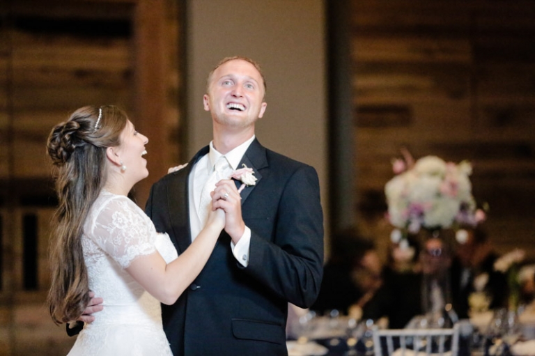 EK-Studios-Utah-Wedding-Photographers-Sundance-Wedding-Photographer-Summer067-Blog(pp_w768_h511)