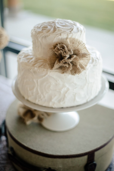 EK-Studios-Wedding-Photographer-Jordanelle-hailstone-event-center-wedding-reception006-Blog1(pp_w480_h720)