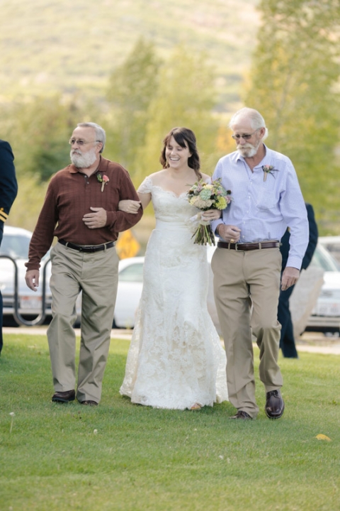 EK-Studios-Wedding-Photographer-Jordanelle-hailstone-event-center-wedding-reception011-Blog1(pp_w480_h720)