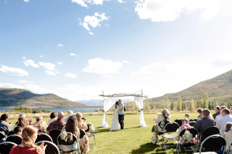 EK-Studios-Wedding-Photographer-Jordanelle-hailstone-event-center-wedding-reception024-Blog1(pp_w768_h511)