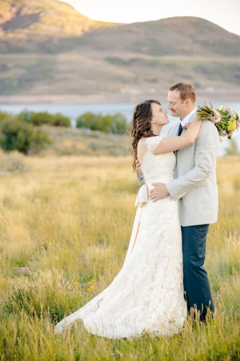 EK-Studios-Wedding-Photographer-Jordanelle-hailstone-event-center-wedding-reception041-Blog1(pp_w480_h720)