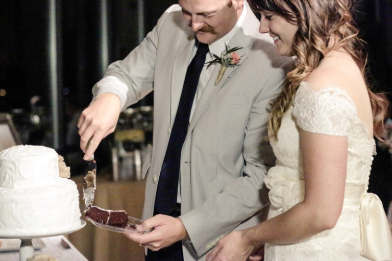 EK-Studios-Wedding-Photographer-Jordanelle-hailstone-event-center-wedding-reception066-Blog1(pp_w768_h511)