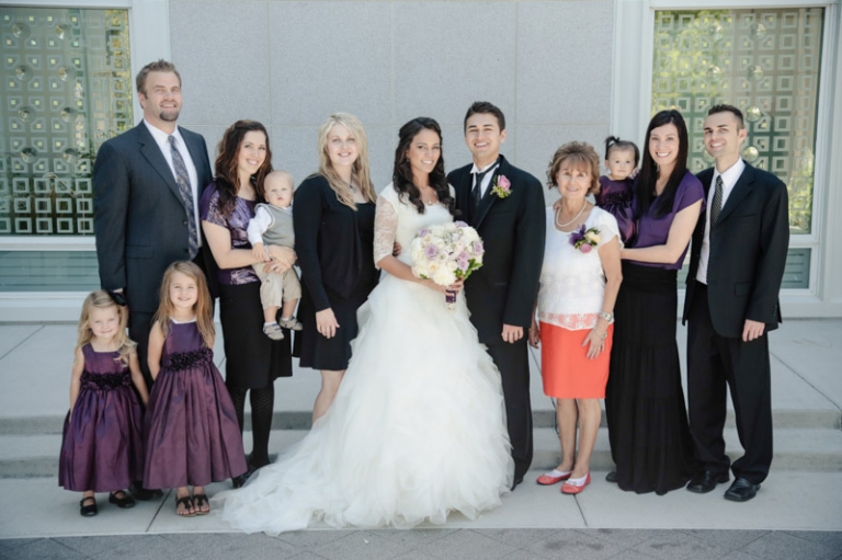 EK-Studios-Wedding-Photographer-Mount-Timpanogos-Temple010-Blog(pp_w768_h511)