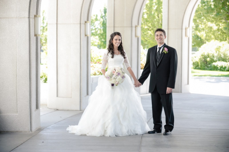 EK-Studios-Wedding-Photographer-Mount-Timpanogos-Temple014-Blog(pp_w768_h511)