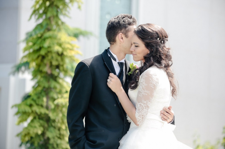 EK-Studios-Wedding-Photographer-Mount-Timpanogos-Temple023-Blog(pp_w768_h511)