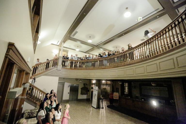EK-Studios-Wedding-Photographer-Mount-Timpanogos-Temple048-Blog(pp_w768_h511)