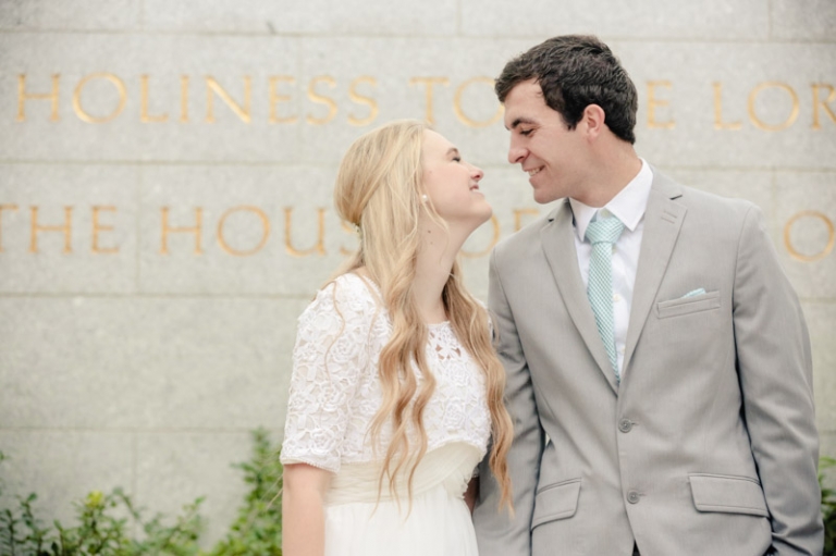 EK-Studios-Wedding-Photographer-My-Nohas-Reception-Center-Photographer015-Blog(pp_w768_h511)