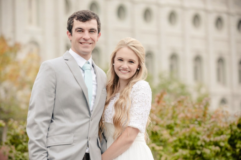 EK-Studios-Wedding-Photographer-My-Nohas-Reception-Center-Photographer018-Blog(pp_w768_h511)