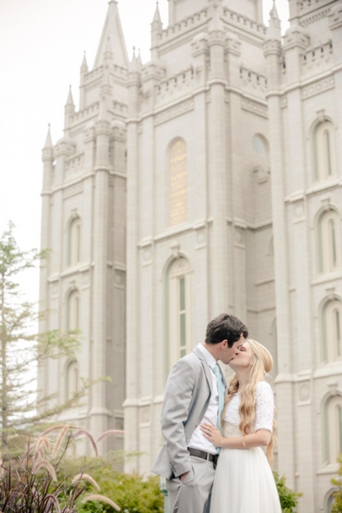 EK-Studios-Wedding-Photographer-My-Nohas-Reception-Center-Photographer019-Blog(pp_w480_h720)