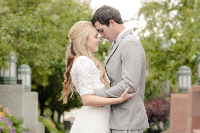 EK-Studios-Wedding-Photographer-My-Nohas-Reception-Center-Photographer022-Blog(pp_w768_h511)