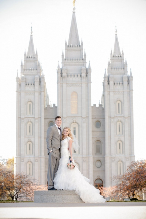 EK-Studios-Wedding-Photographer-SLC-Temple-Wedding-Photography027-Blog(pp_w480_h720)