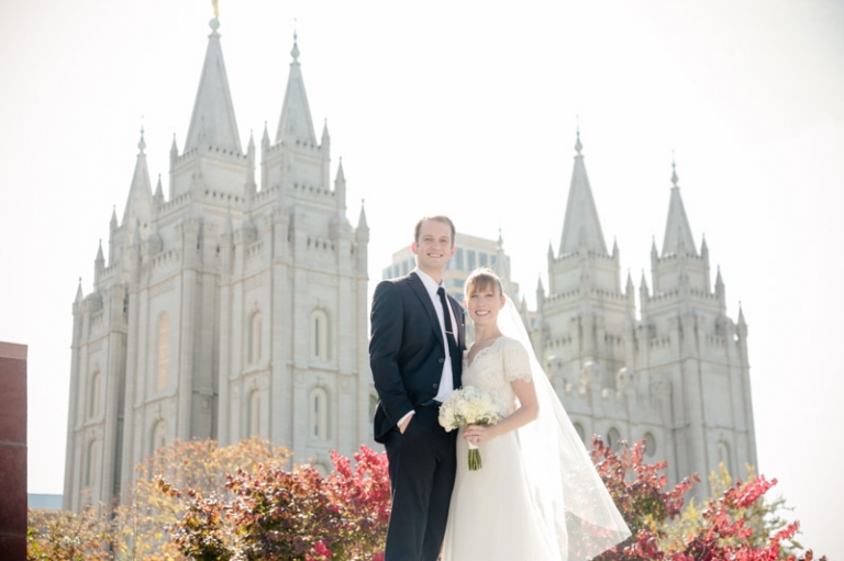 EK-Studios-Wedding-Photographer-SLC-Temple-Wedding-Red-Butte-Garden-Reception022-Blog(pp_w768_h511)