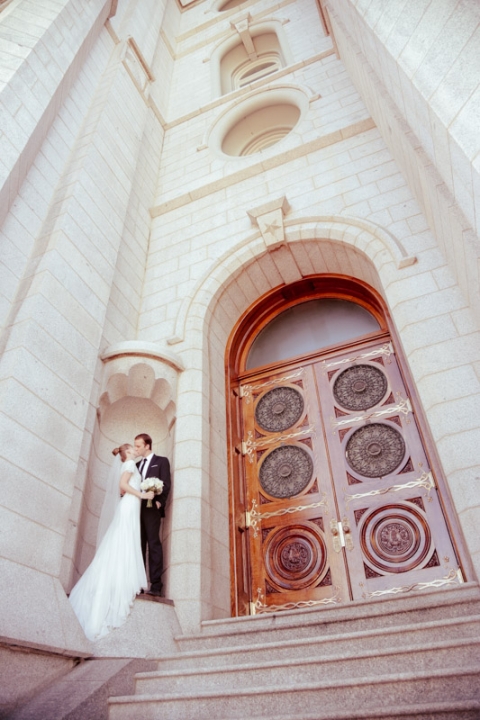 EK-Studios-Wedding-Photographer-SLC-Temple-Wedding-Red-Butte-Garden-Reception025-Blog(pp_w480_h720)