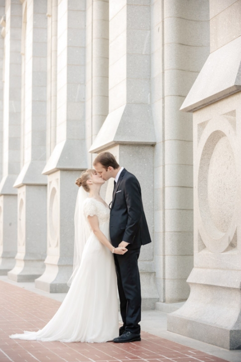 EK-Studios-Wedding-Photographer-SLC-Temple-Wedding-Red-Butte-Garden-Reception027-Blog(pp_w480_h720)