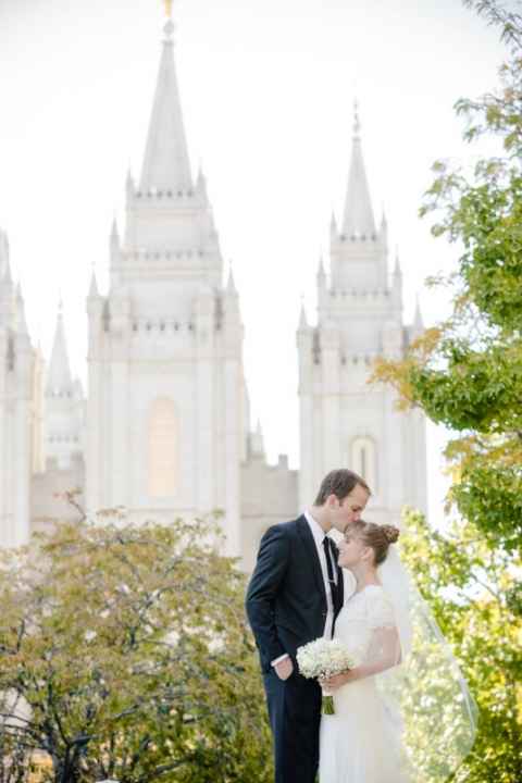 EK-Studios-Wedding-Photographer-SLC-Temple-Wedding-Red-Butte-Garden-Reception029-Blog(pp_w480_h720)
