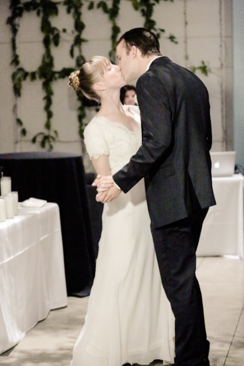 EK-Studios-Wedding-Photographer-SLC-Temple-Wedding-Red-Butte-Garden-Reception056-Blog(pp_w480_h720)
