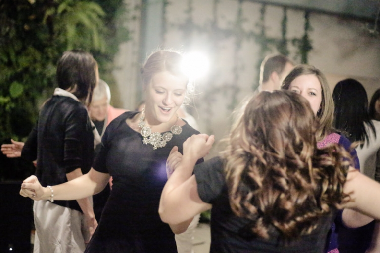 EK-Studios-Wedding-Photographer-SLC-Temple-Wedding-Red-Butte-Garden-Reception057-Blog(pp_w768_h511)