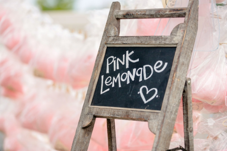 EK-Studios-Wedding-Photographer-SLC-Temple-backyard-wedding-big-long-table052-Blog(pp_w768_h511)