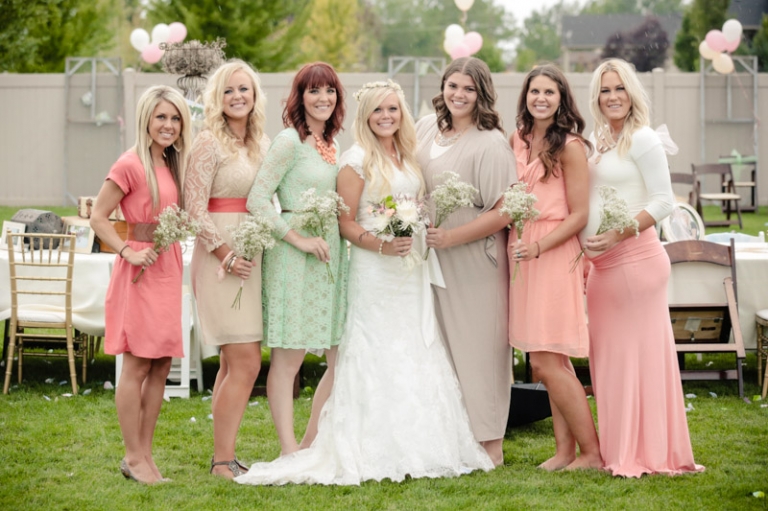 EK-Studios-Wedding-Photographer-SLC-Temple-backyard-wedding-big-long-table059-Blog(pp_w768_h511)