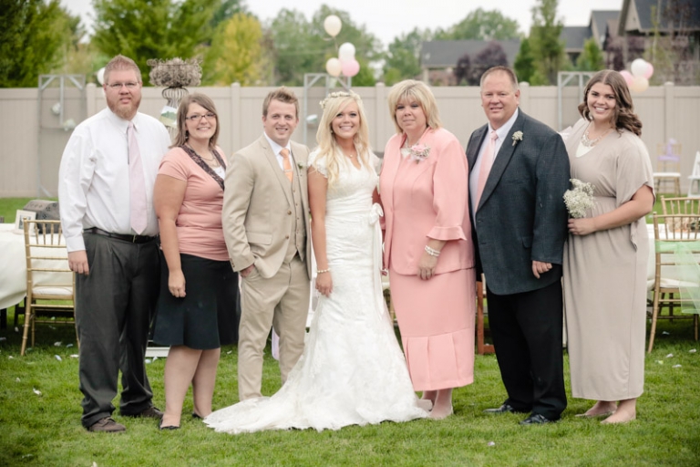 EK-Studios-Wedding-Photographer-SLC-Temple-backyard-wedding-big-long-table062-Blog(pp_w768_h512)