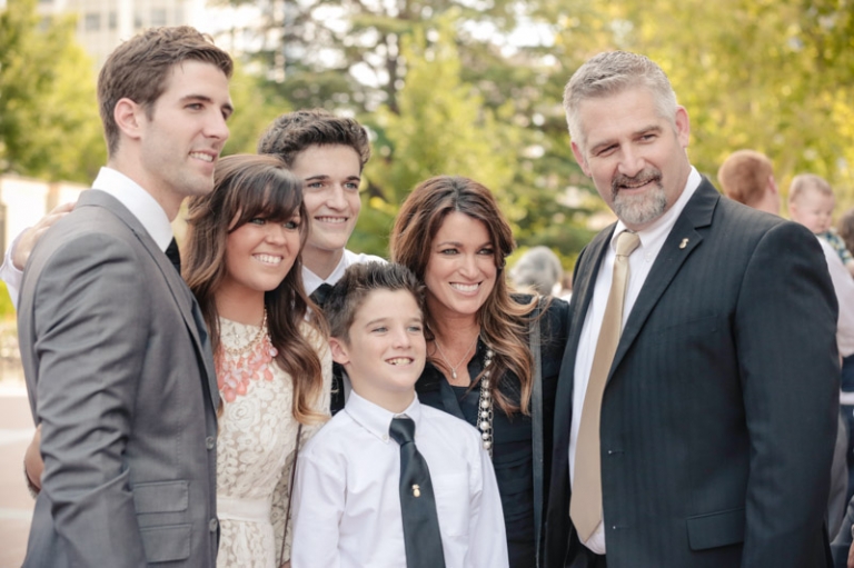 EK-Studios-Wedding-Photographer-Salt-Lake-City-Temple-Wedding-JSMB-Reception009-Blog(pp_w768_h511)