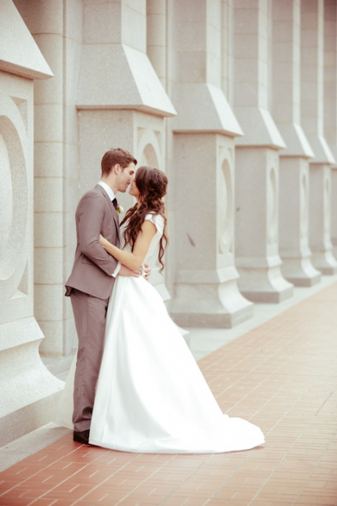 EK-Studios-Wedding-Photographer-Salt-Lake-City-Temple-Wedding-JSMB-Reception016-Blog(pp_w480_h720)