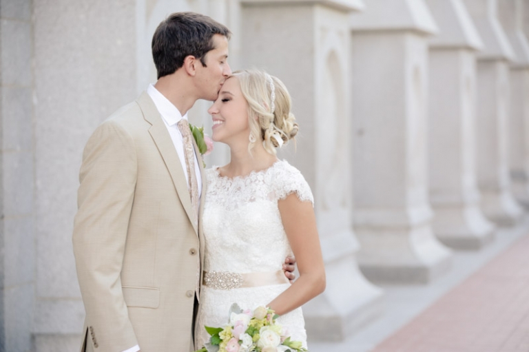 EK-Studios-Wedding-Photographer-Salt-Lake-Temple-Wedding-Photographer027-Blog(pp_w768_h511)