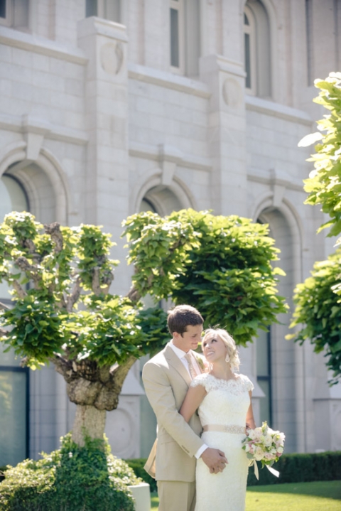 EK-Studios-Wedding-Photographer-Salt-Lake-Temple-Wedding-Photographer028-Blog(pp_w480_h719)