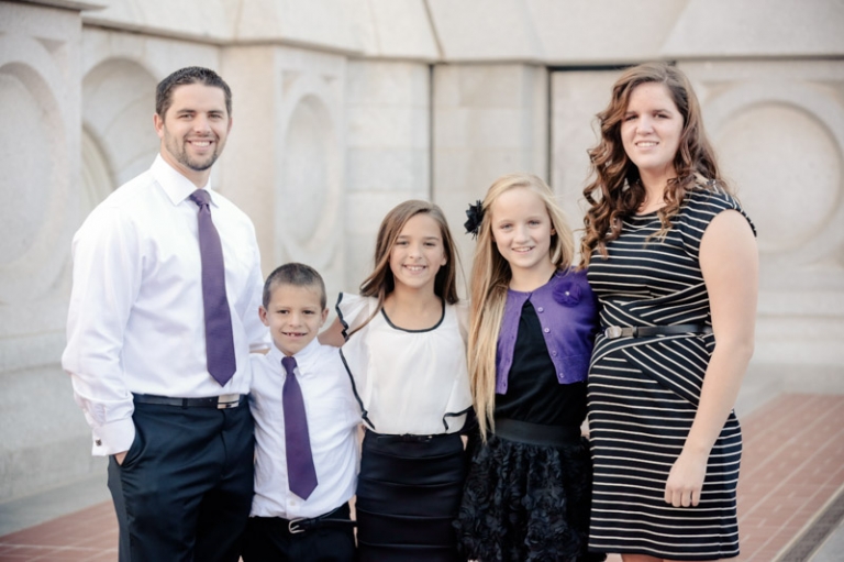 EK-Studios-Wedding-Photographer-Salt-Lake-Temple-Wedding-SLC005-Blog(pp_w768_h511)