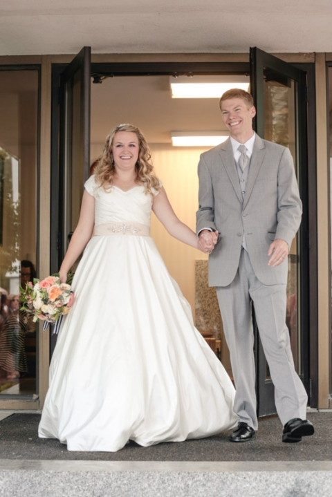 EK-Studios-Wedding-Photographer-Salt-Lake-Temple-wedding006-Blog(pp_w480_h719)