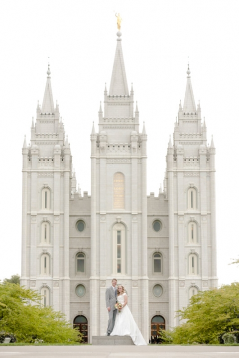 EK-Studios-Wedding-Photographer-Salt-Lake-Temple-wedding031-Blog(pp_w480_h719)