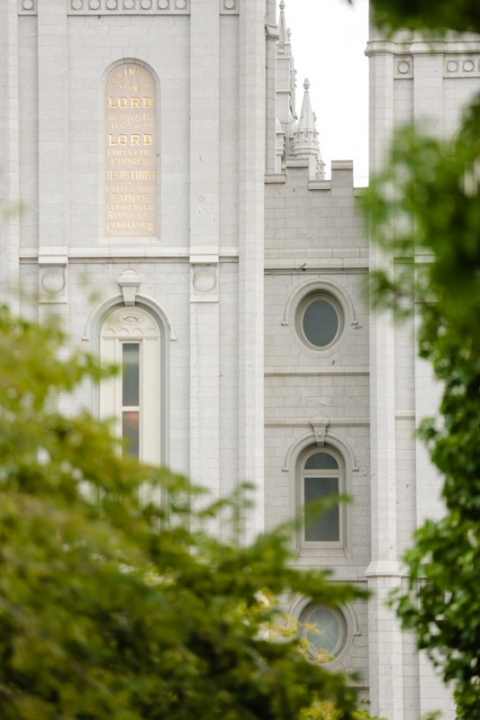 EK-Studios-Wedding-Photographer-Salt-Lake-Temple-wedding034-Blog(pp_w480_h720)