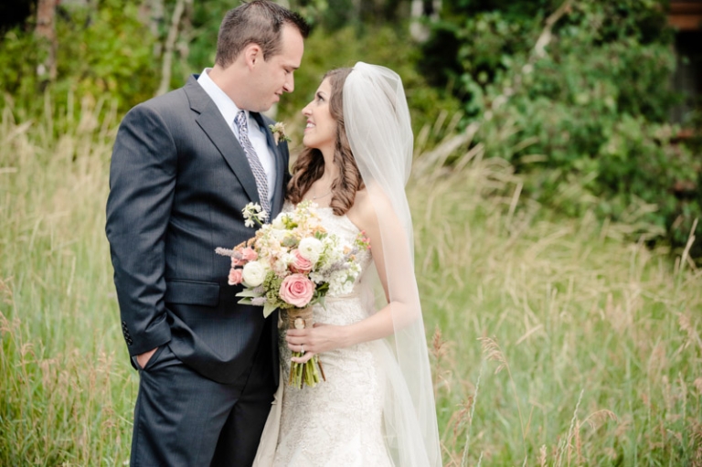 EK-Studios-Wedding-Photographer-Silver-Lake-Lodge-Park-City-Wedding010-Blog(pp_w768_h511)