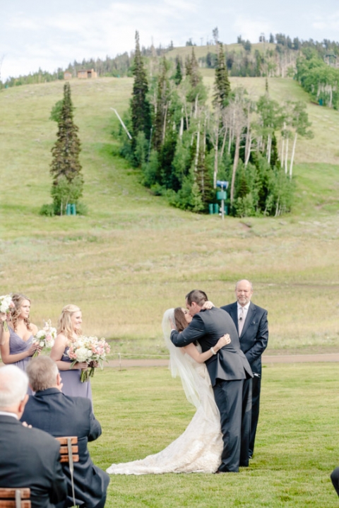 EK-Studios-Wedding-Photographer-Silver-Lake-Lodge-Park-City-Wedding030-Blog(pp_w480_h719)