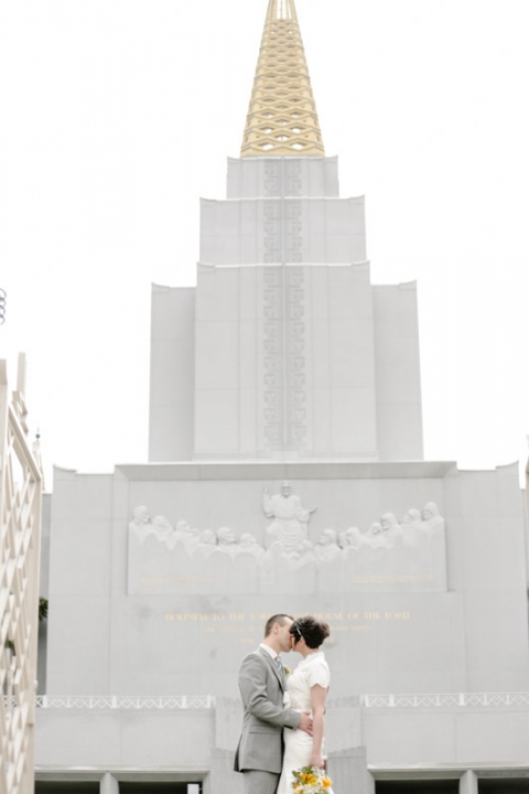 EK-Studios-Utah-Wedding-Photographers-Oakland-LDS-Temple-Wedding032-Blog(pp_w480_h720)