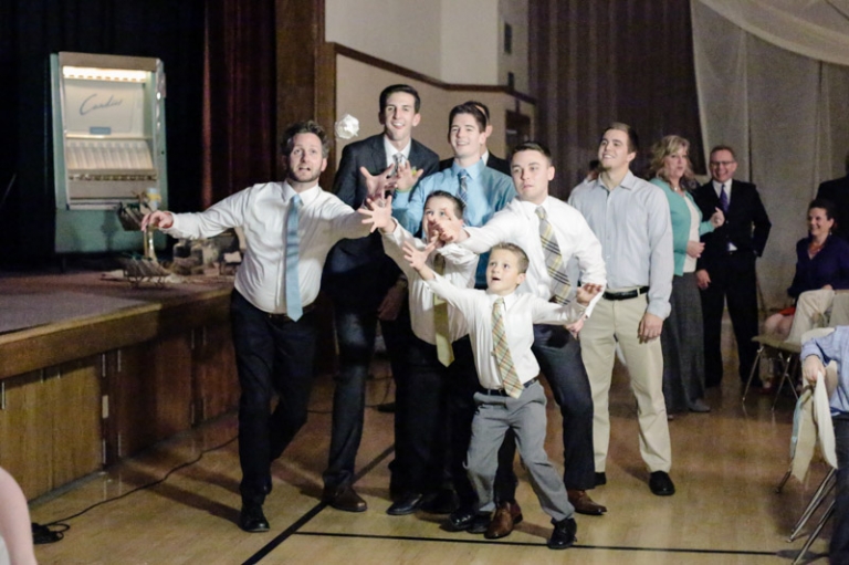 EK-Studios-Utah-Wedding-Photographers-Oakland-LDS-Temple-Wedding089-Blog(pp_w768_h511)
