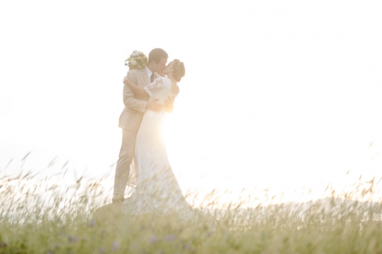 EK-Studios-Utah-Wedding-Photographers-Bridals-over-looking-the-city-SLC015-Blog(pp_w768_h511)