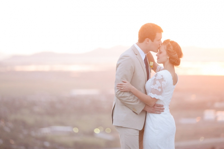 EK-Studios-Utah-Wedding-Photographers-Bridals-over-looking-the-city-SLC024-Blog(pp_w768_h511)