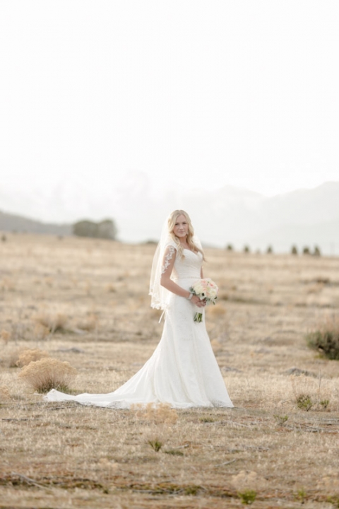EK-Studios-Utah-Wedding-Photographers-Bridals-in-open-field005-Blog(pp_w480_h720)
